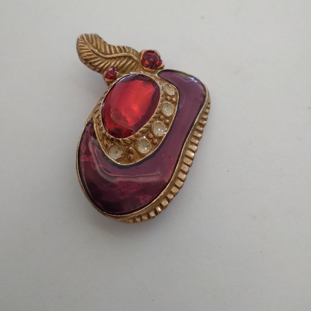 Simulated gemstones diamonds and rubies set in goldtone brooche